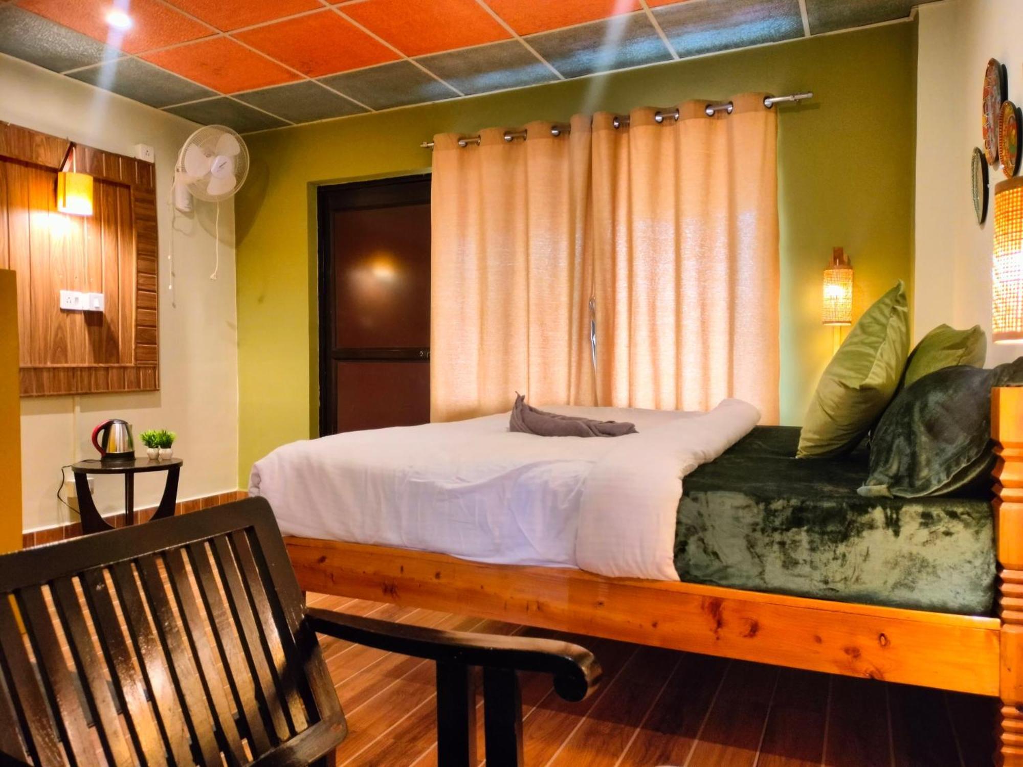 The Alpine Vista Hotel Almora Exterior foto